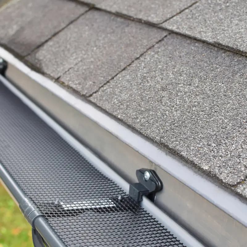 Expert gutter replacement services in Hilliard, FL